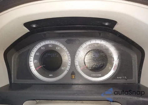 2010 Volvo Xc70 3.2 из США, поврежденный, VIN YV4982BZ6A1092392